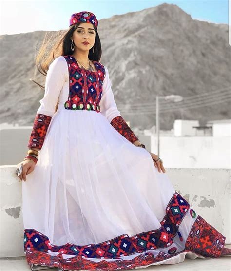 Pin By Farishta On Kouchi Clothes Afghan Dresses Afghani Clothes