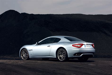 Maserati Granturismo S Automatic And Quattroporte Sport Gts Make Their Uk Debut At Goodwood