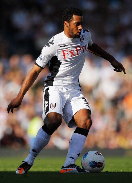 Moussa Dembele Of Fulham In 2011 Moussa Dembele Fulham 2010s Footy Football Players Soccer
