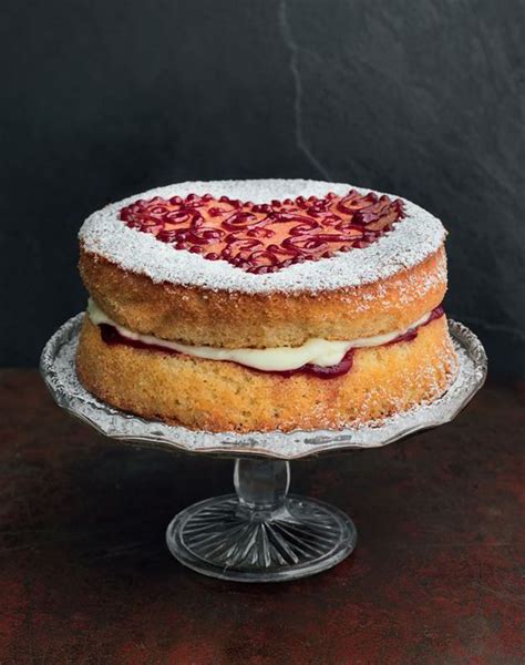 See more sponge cake recipes at tesco real we will send you an email containing the ingredients list and method for this recipe as well as a link to access it on tesco real food. Recipes for easy desserts Victoria sponge cake and Strawboffee pie | Food | Life & Style ...