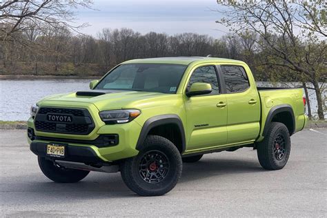 2022 Toyota Tacoma Test Drive Review Cargurusca Images And Photos Finder