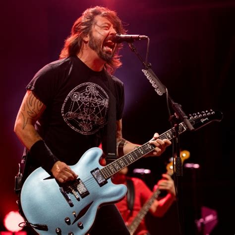 Foo Fighters Announce New Album But Here We Are Share Raw New Song Rescued Trendradars