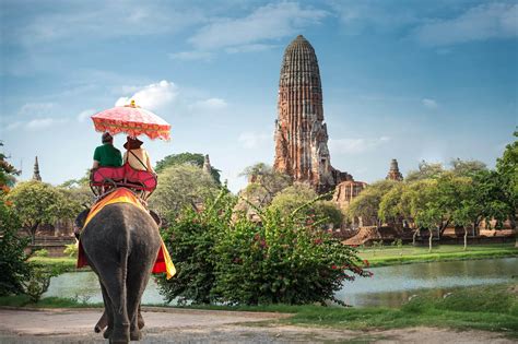 The lush jungles of thailand promise adventure, while the serene beaches are the perfect place to splash in the sun. Travel: Waktu Terbaik untuk Mengunjungi Thailand - Portal ...
