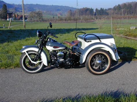A quick look at it in this video, with a ride video coming. 1942 Harley Davidson Trike - Servi-Car | Harley davidson ...