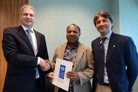Papua New Guinea Welcomes New Undp Head Of Mission United Nations In