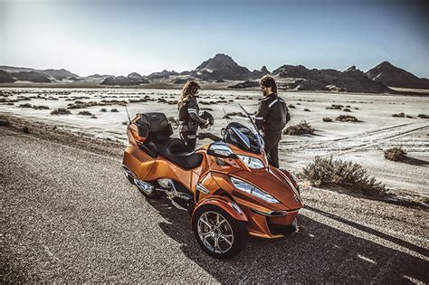 Today we show a video courtousy of lamonster garage. 2019 CAN-AM Spyder RT-Limited