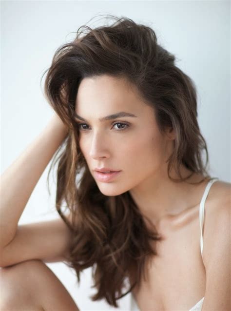 She won the miss israel title in 2004 and went on to represent israel at the 2004 miss universe beauty pageant. HOTTEST ISRAEL CELEBRITY IMAGE: Gal Gadot