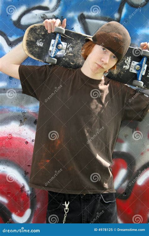 Skater Dude Skateboarder Stock Image Image Of Teen Trendy 4978125