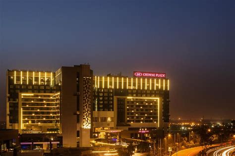 Crowne Plaza Greater Noida An Ihg Hotel Updated 2022 Prices