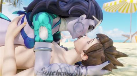 Widowmaker And Tracer Making Out Overwatch