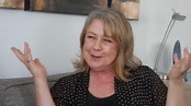 Noni Hazlehurst on being 60 and living simply - Starts at 60