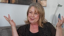 Noni Hazlehurst on being 60 and living simply - Starts at 60