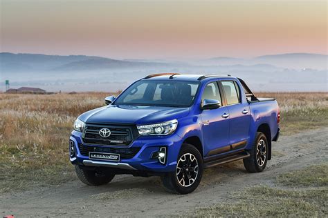 A new 2.8 litre diesel engine, producing 204 din hp and up to 500 nm of torque. DRIVEN: TOYOTA HILUX LEGEND 50 - Motor Magazine