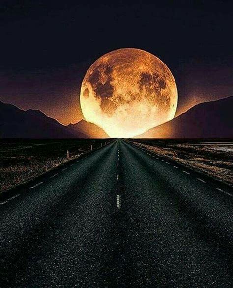 Pin By Floflo Loich On Lune Moon Photography Beautiful Moon