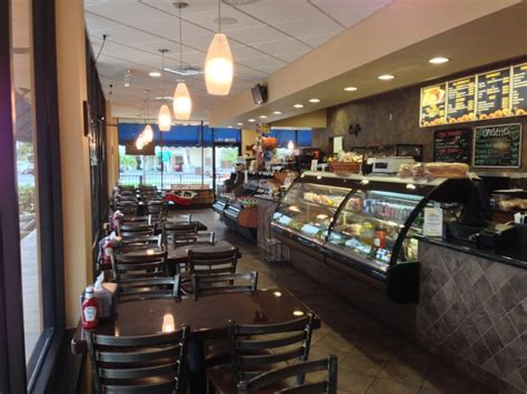 Many listings on foreclosure.com are not found anywhere else. Bagel Shop for Sale by the Beach in Broward County