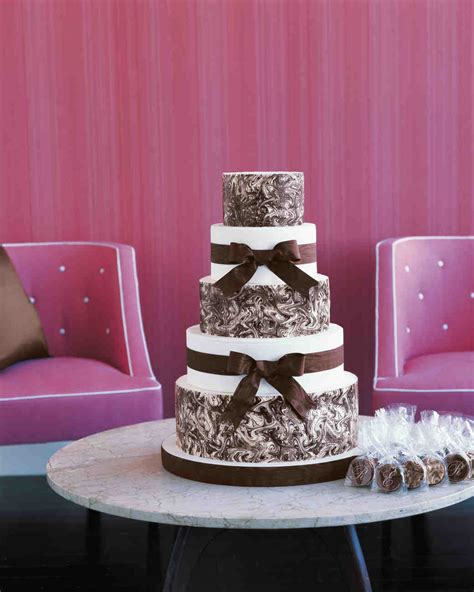 12 Chocolate Wedding Cakes That Were Sweet On Martha