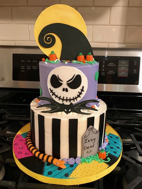 Nightmare before christmas birthday cake at the el capitan. Pin by Tonya Hagley on Made by Me in 2019 | Christmas ...