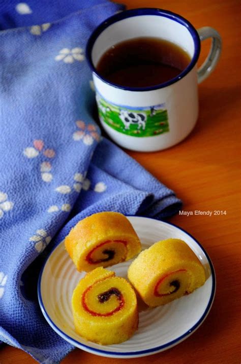 Resep bolu gulung lembut teman2, ini bolu gulungnya lembut banget hasilnya, kalian yang selama ini pernah bikin tapi. Pawon ayu: BOLU GULUNG MINI