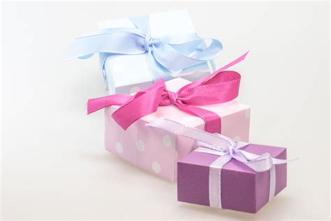 The brand really knows what it is doing when it comes to comfort in the great outdoors. Free Images : flower, petal, pink, package, advent ...