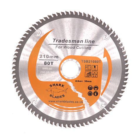 If your circular saw has an arbor lock, then engage it now. Shark Blades TCT Circular saw mitre blade 210mm x 80 Teeth ...