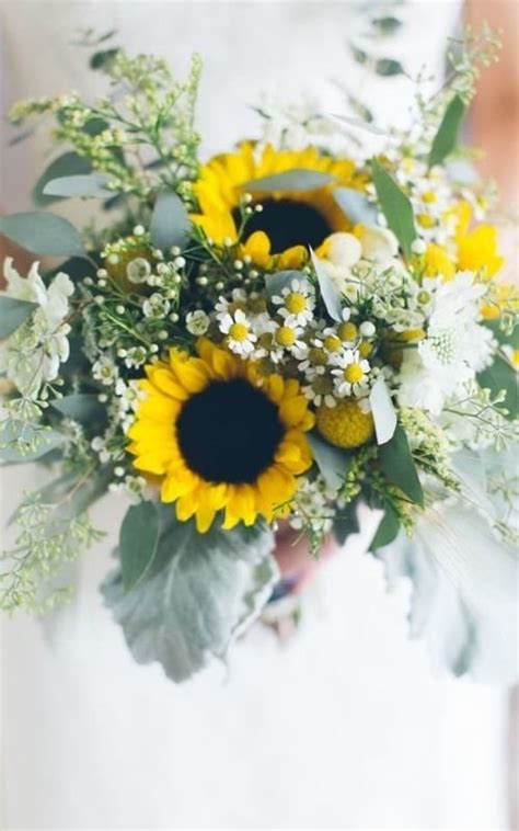 Sunflower Bridal Bouquet Guide Faqs Wedding Forward