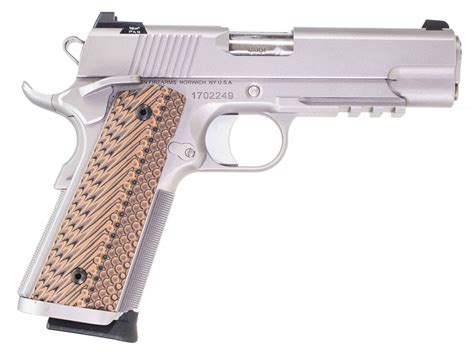 Used Dan Wesson Specialist Commander 9mm