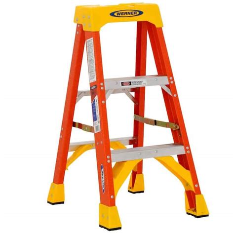 Werner 3 Ft Fiberglass Step Ladder With 300 Lb Load Capacity Type Ia