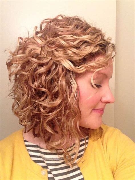 21 Gorgeous Hairstyles For Fine Curly Hair Feed Inspiration