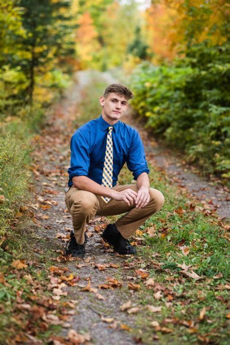 Boy Senior Pictures What To Wear Enjoy The Vu Photography