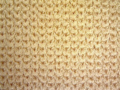 Knit fabric identification single lacoste by emdad sir. Flat knit and circular knit; what's the difference ...