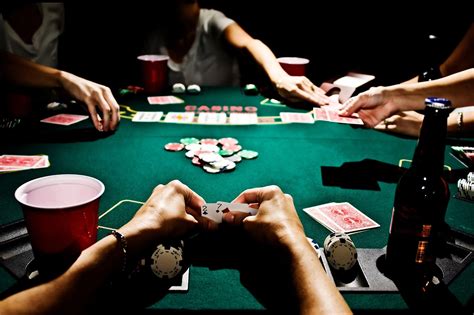 Lessons From The Poker Table --Spot The Liar In The Real World