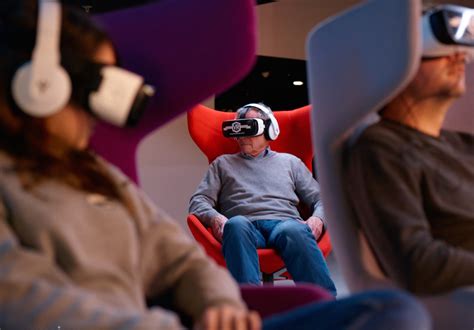 Le Premier Cinéma De Réalité Virtuelle A Ouvert En France Les Petits