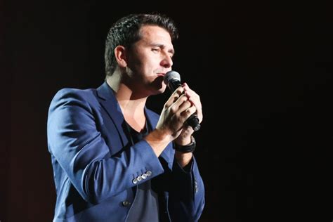 Da/dg/da m'n vrienden kwamen langs dgasus4aen van de liefde wist ik nog niet veel, dgemdema7maar ik begreep wat jij me wilde zeggen, ik was geen kind meer, dem/den het werd. Jan Smit zingt Rob de Nijs op nieuwe cd | Showbizzsite