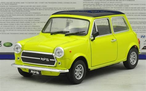 Bean's first mini was an orange car only seen in mr. eiwashop2012: Mini cooper 1300 Mini Cooper 1300 / Mr. Bean ...