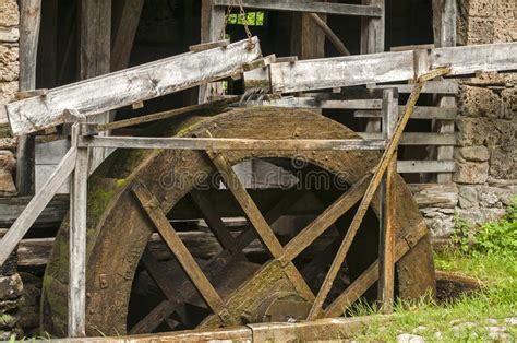 Wooden Mill Wheel Stock Image Image Of Vintage Watermill 75778207