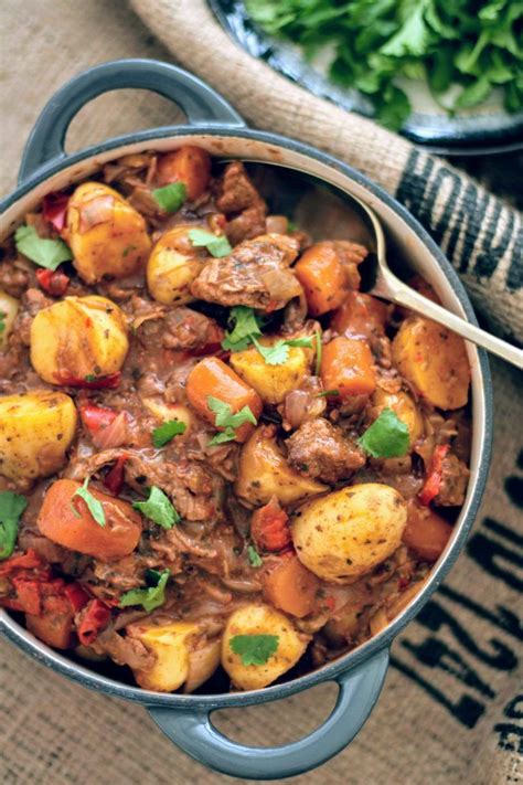 Make this chicken casserole with potatoes, carrot and leek in the morning using a slow cooker and it'll be ready for dinner. Slimming World Slow Cooker Syn Free Beef Stew - Tastefully ...