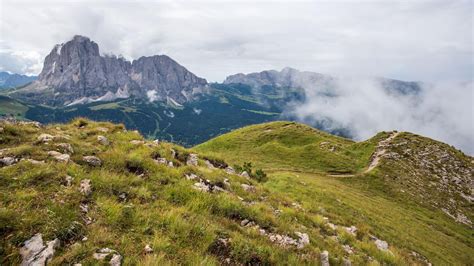 Hike To Mount Pic In Val Gardena