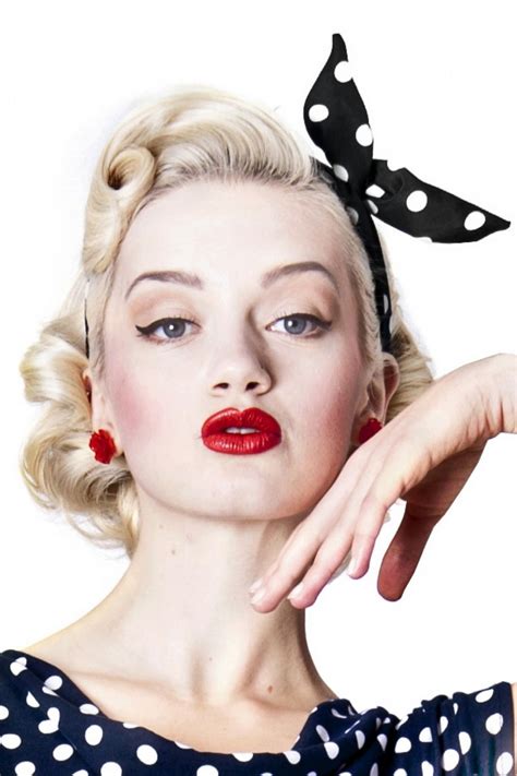 50s Pin Up Hairstyles For Short Hair With Bandana World Map Vintage