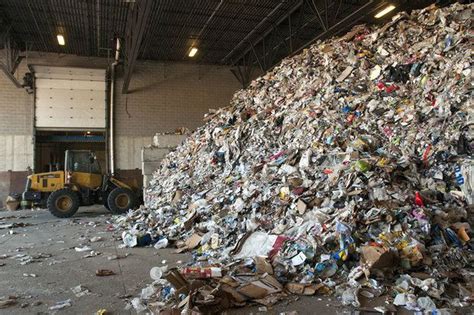 Kent County Recycling Center To Reopen After Cardboard Buildup Breaks