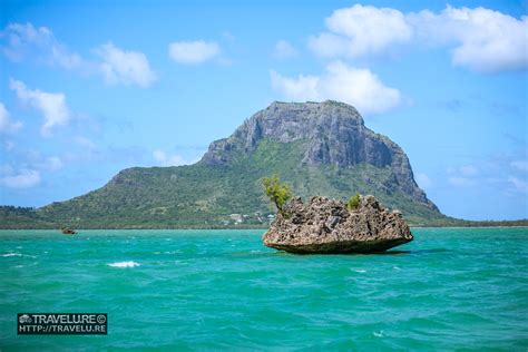 Le Morne Brabant Mauritius Travelure