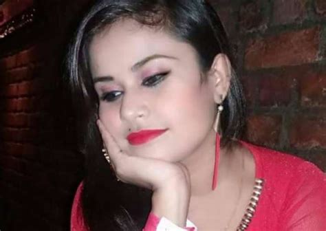 Actress Anjali Shrivastav Commits Suicide In Andheri Apartment