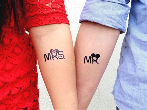 The most couple prefers to have matching tattoos while few others look for unique tattoo designs. 93+ Attractive Couple Tattoos Ideas & Meaning - Media ...