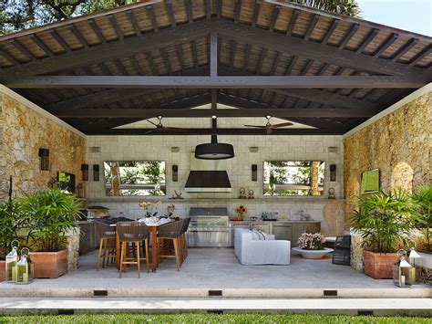 5 Must Have Outdoor Kitchen Features Bow Echo Construction