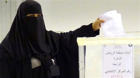 First Saudi Arabian Women Elected To Councils Bbc News