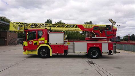 The brigade's 999 control officers have taken 13 calls to the. FSM - "New aerial ladders to hit London's streets" reports ...