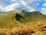Brecon Beacons/Bannau Brycheiniog : Climbing, Hiking & Mountaineering ...