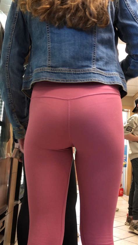 Teen In Pink Lulus Spandex Leggings And Yoga Pants Forum