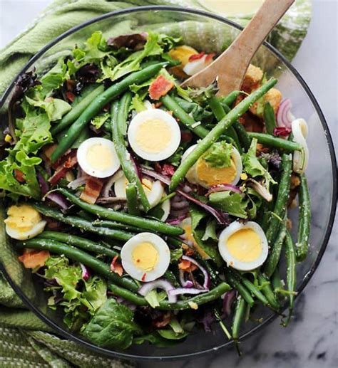 Features a wide selection of our best homemade foods for your easter table. 15 Traditional Easter Dinner Menu | Homemade Recipes