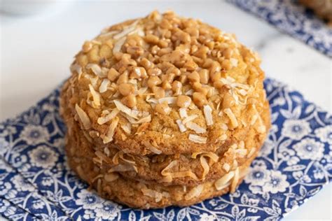 Crispy Chewy Carolina Coconut Cookies The Café Sucre Farine