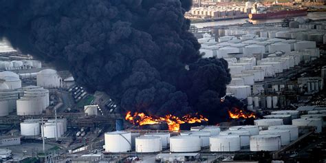 It's highly toxic to humans, which means it can harm you if you swallow it, touch it, or breathe it in. Benzene Pollutes Air After Houston-area Petrochemical ...